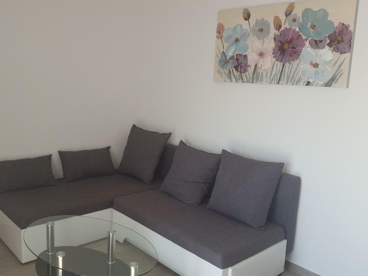 Apartmani Slavica Rab Town Zewnętrze zdjęcie