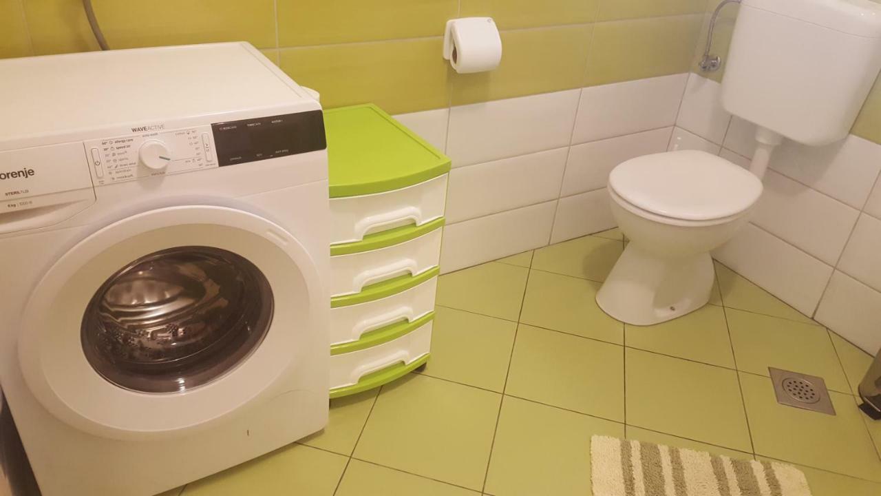 Apartmani Slavica Rab Town Zewnętrze zdjęcie